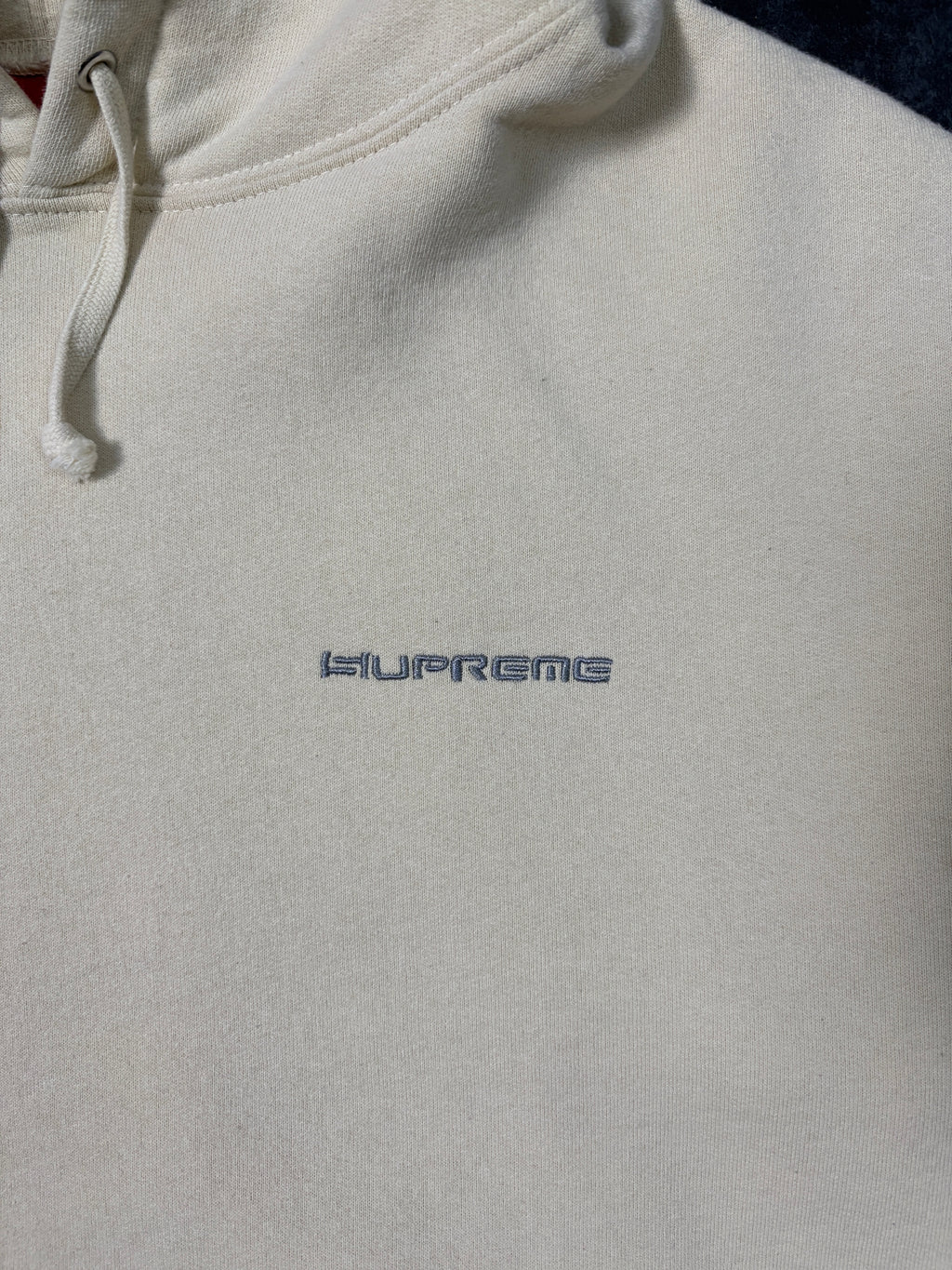 Supreme AOI Stacked Hoodie – 'Natural' – Premium Embroidery – Gr. M