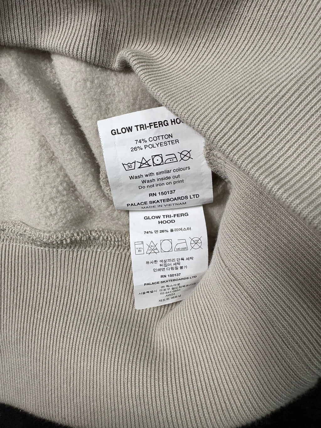 Palace Skateboards Tri-Ferg Hoodie – Cream & Orange – Iconic Logo – Gr. M