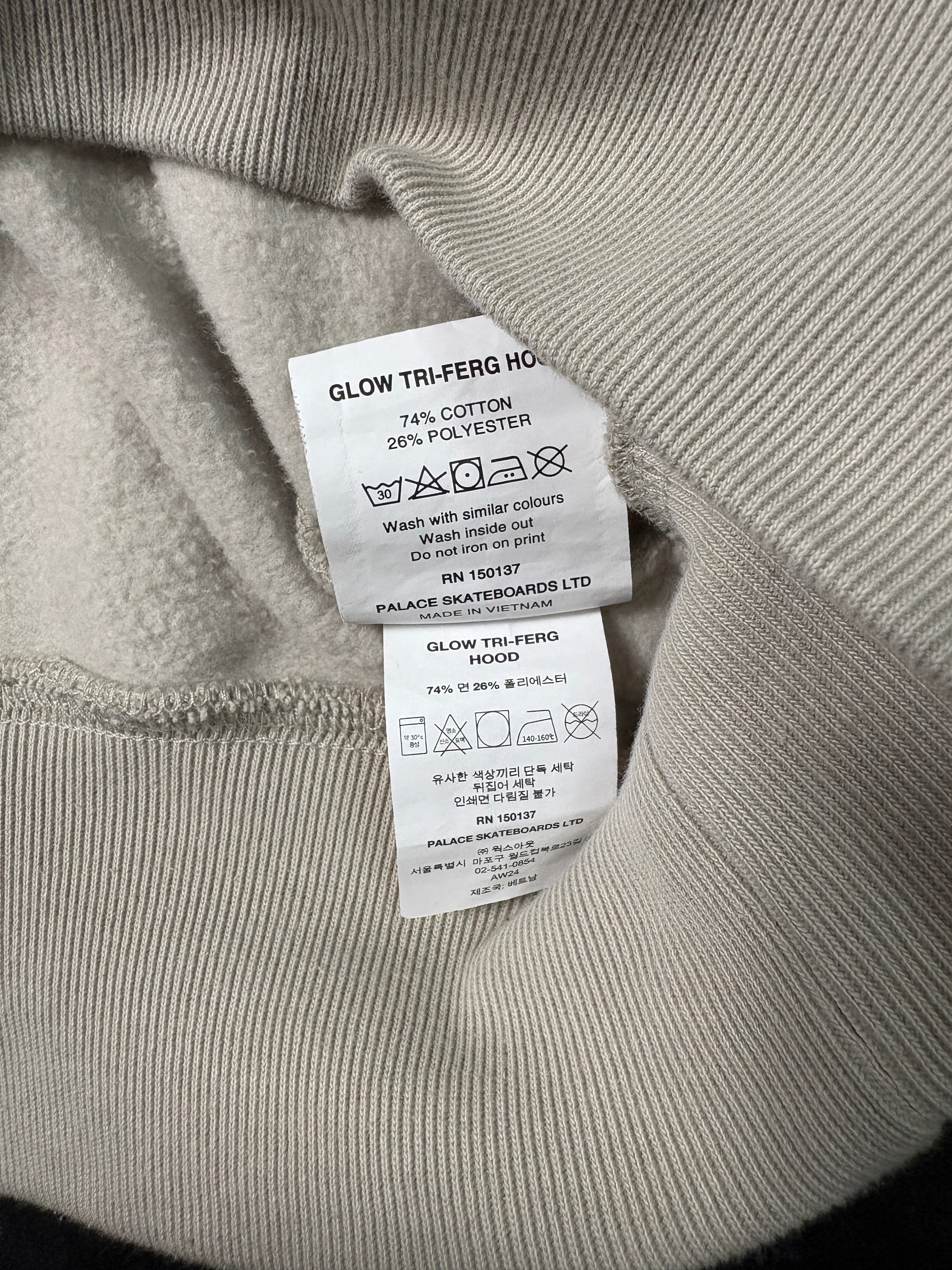 Palace Skateboards Tri-Ferg Hoodie – Cream & Orange – Iconic Logo – Gr. M