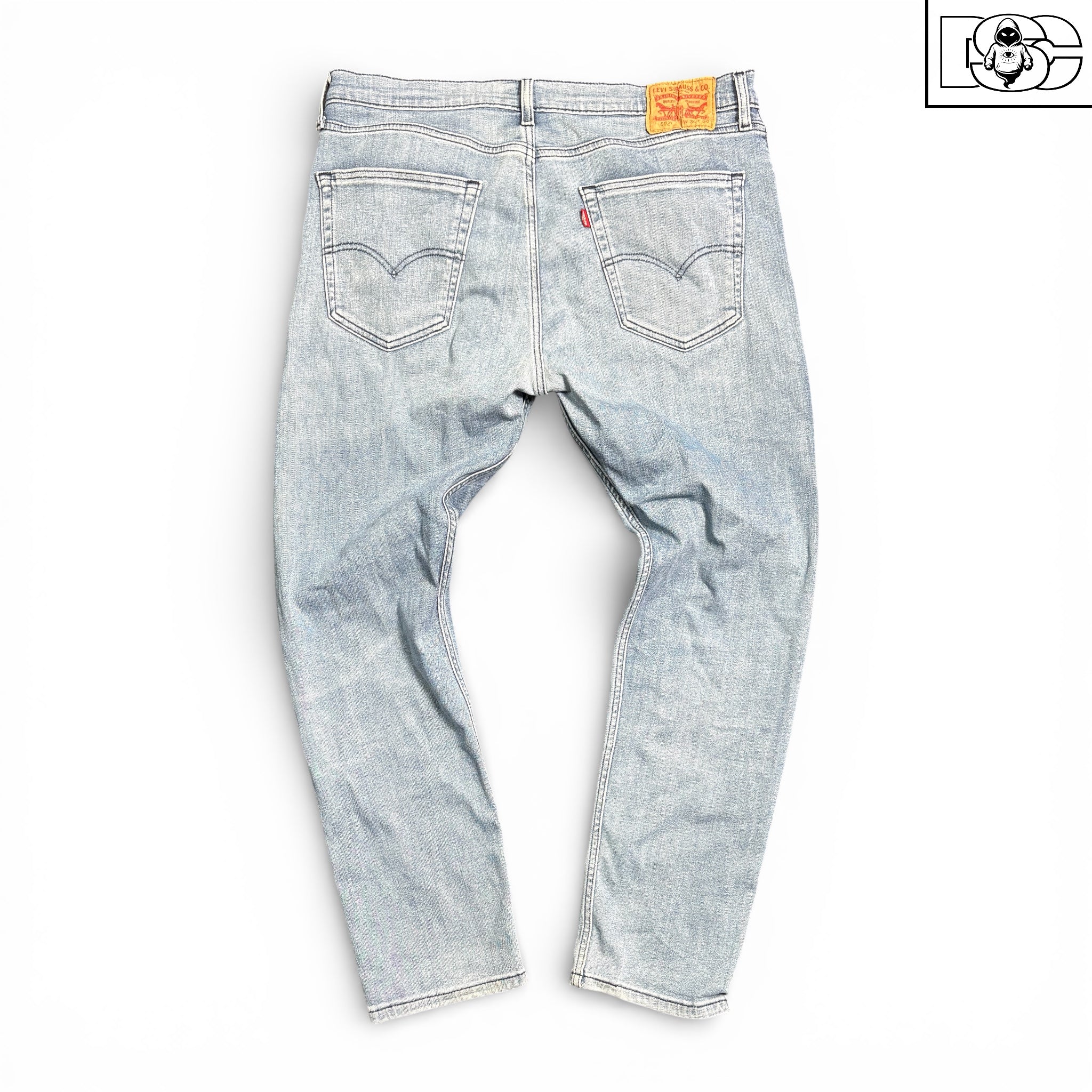 Levi’s 502 Tapered Jeans – Light Wash